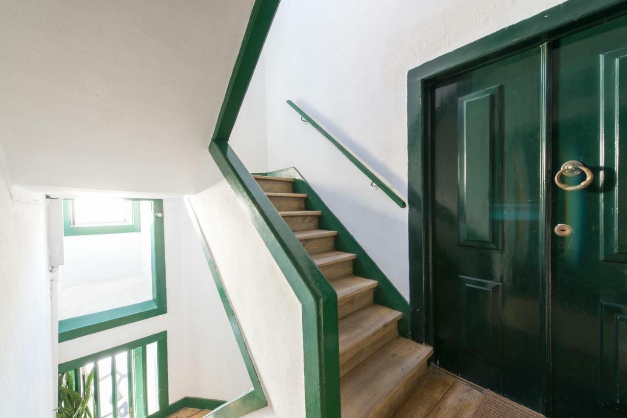 Cozy Apartment In Historic Center リスボン エクステリア 写真