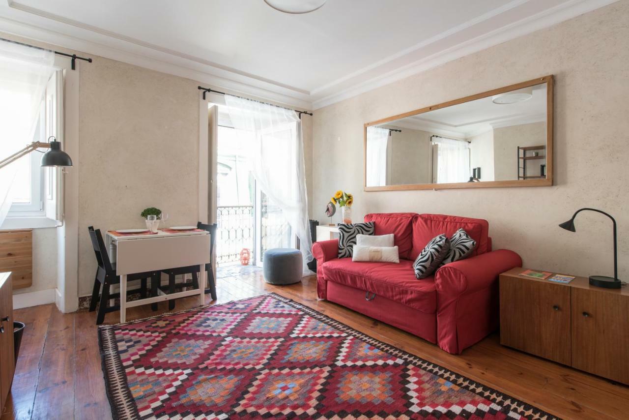 Cozy Apartment In Historic Center リスボン エクステリア 写真